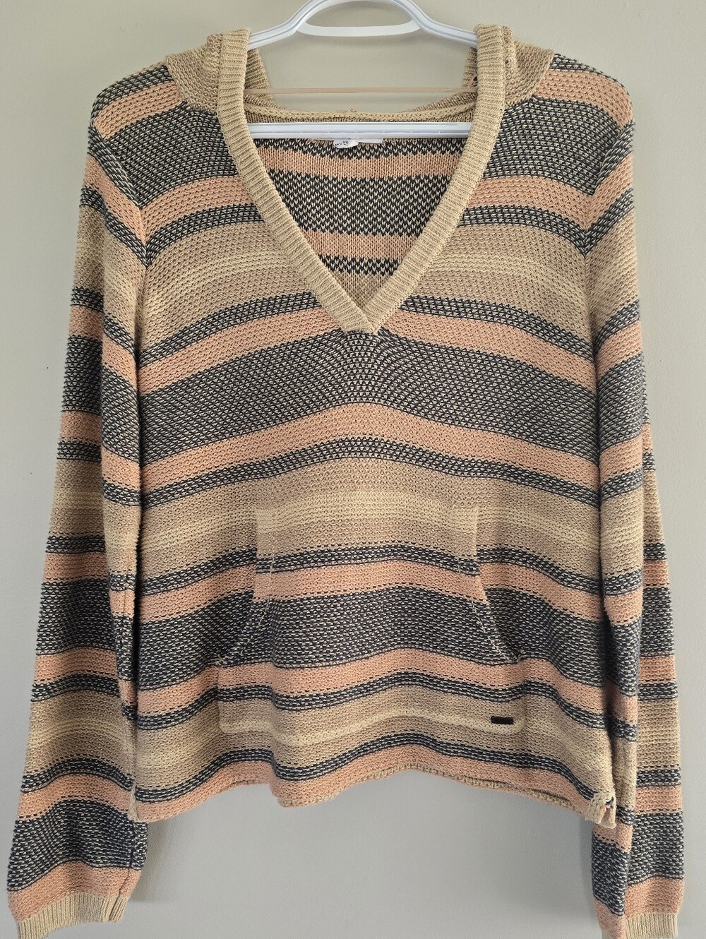 O'Neill Catamaran Striped V-Neck Hoodie in Peach, Beige & Charcoal Women's XS